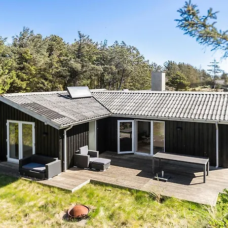 3 Bedroom Pet Friendly In Holiday home